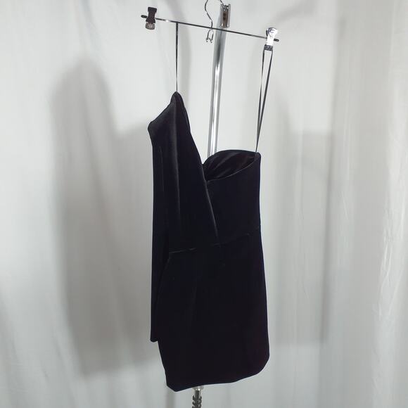Alex Perry Greer One-Shoulder Black Velvet Mini Dress Size 8 - Picture 3 of 5